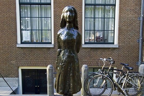 A new monument in Buenos Aires of Anne Frank