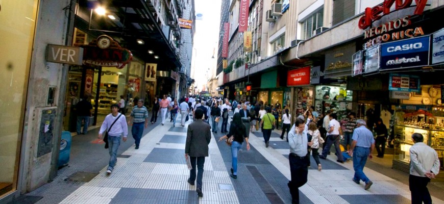 5,000 shops have already closed this year because of increases in utility bills and inflation.