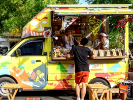 Buenos Aires to allow food trucks in neighborhoods