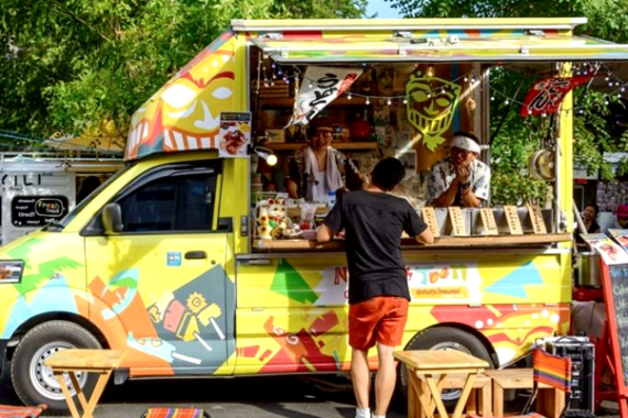 Buenos Aires to allow food trucks in neighborhoods
