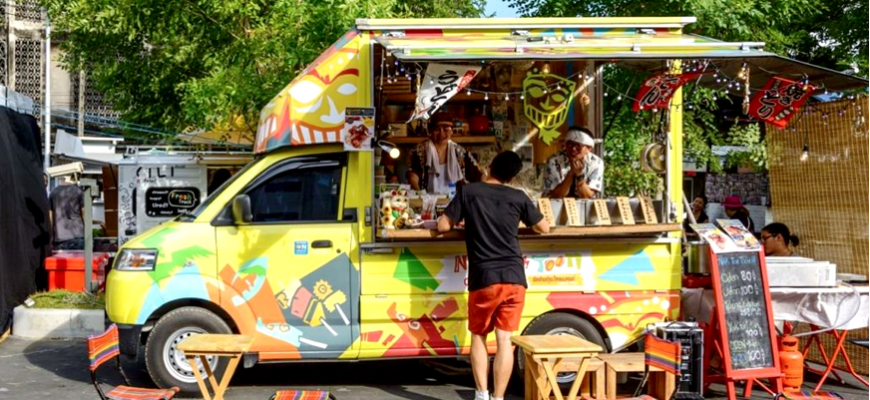 Buenos Aires to allow food trucks in neighborhoods